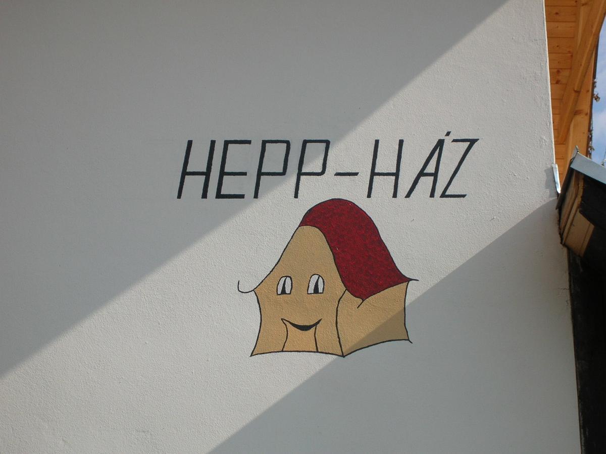 Hepphaz * Harkany